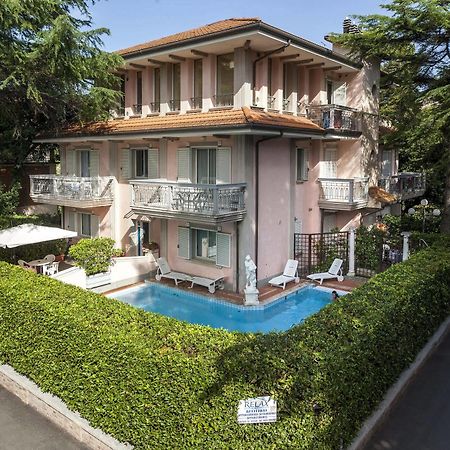 Residenza Villa Lidia Риччоне Экстерьер фото